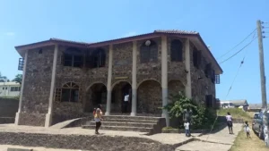 Nduom Community 8