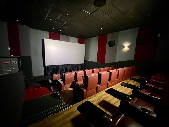 Golden Eagle Cinemas | LocalePlace