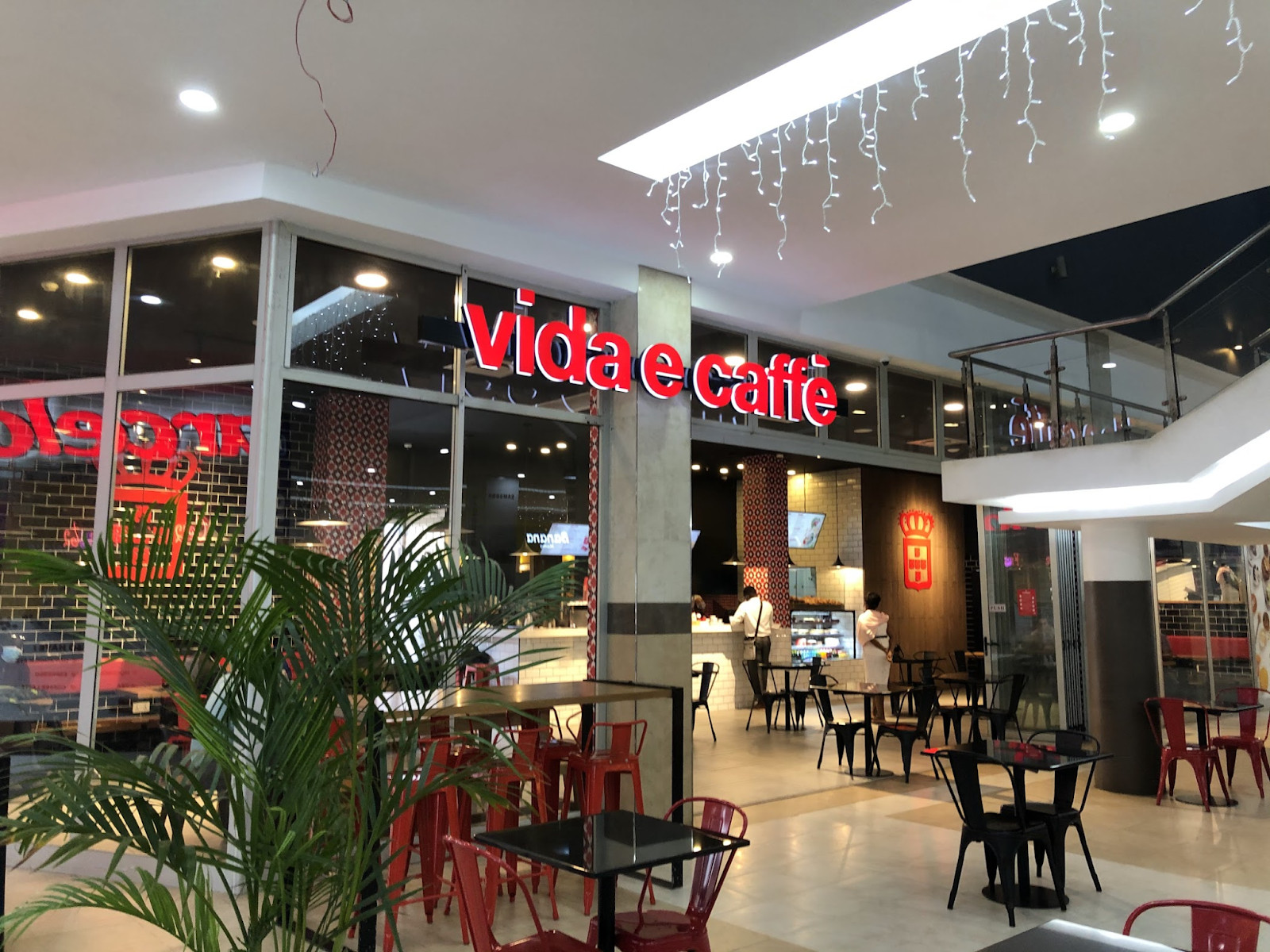 Vida e Cafe , the best cafe shops in Accra